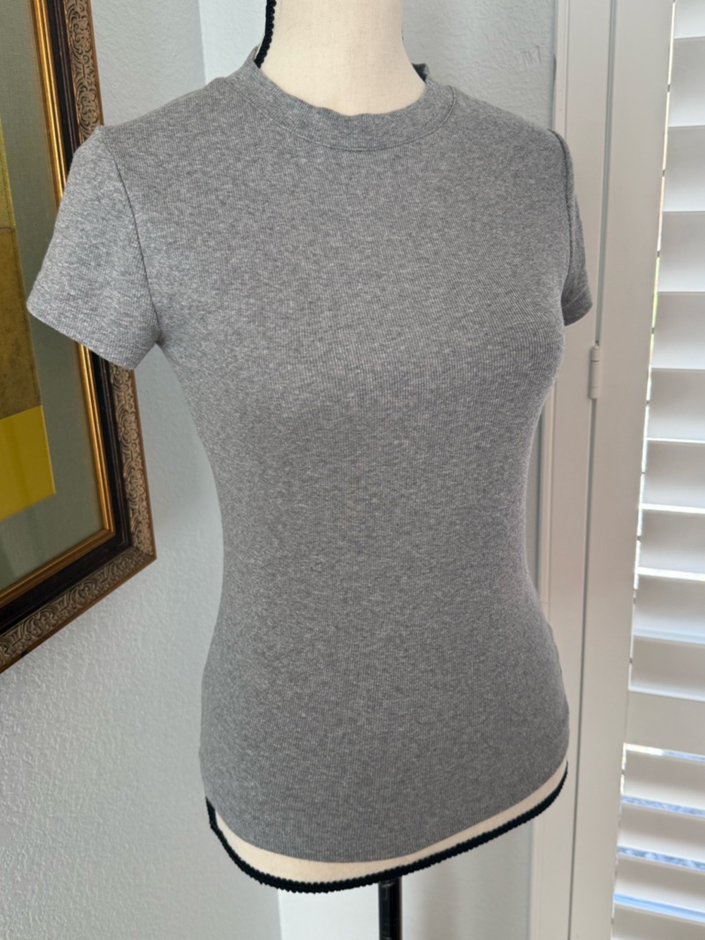 Ribbed short sleeve tshirt